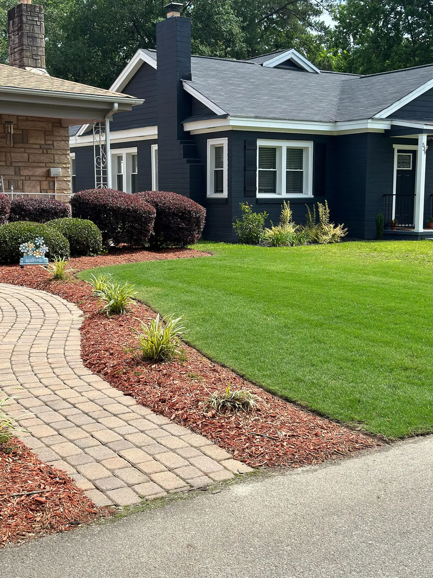 Residential Lawn Maintenance — North Augusta, SC (photo 1)